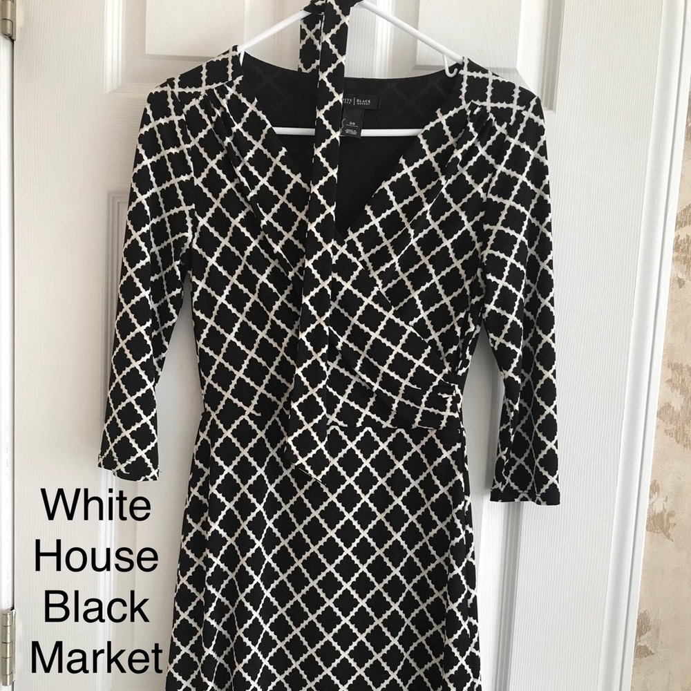 White House Black Market dress. Size 00. Black.